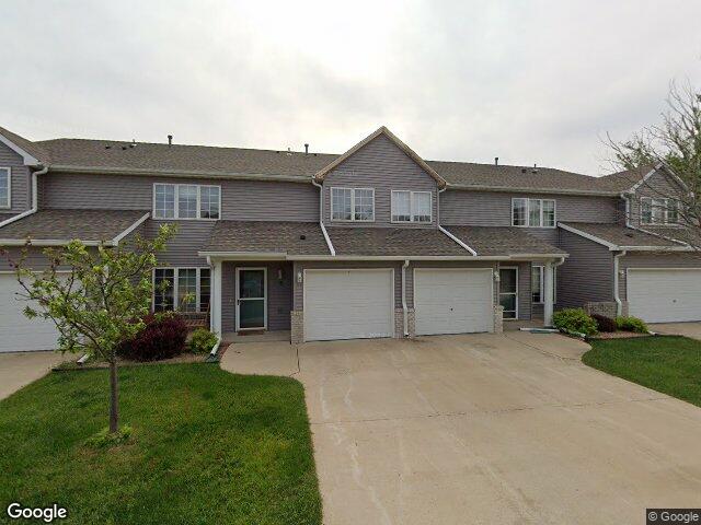 943 74th st ne, cedar rapids,  IA 52402