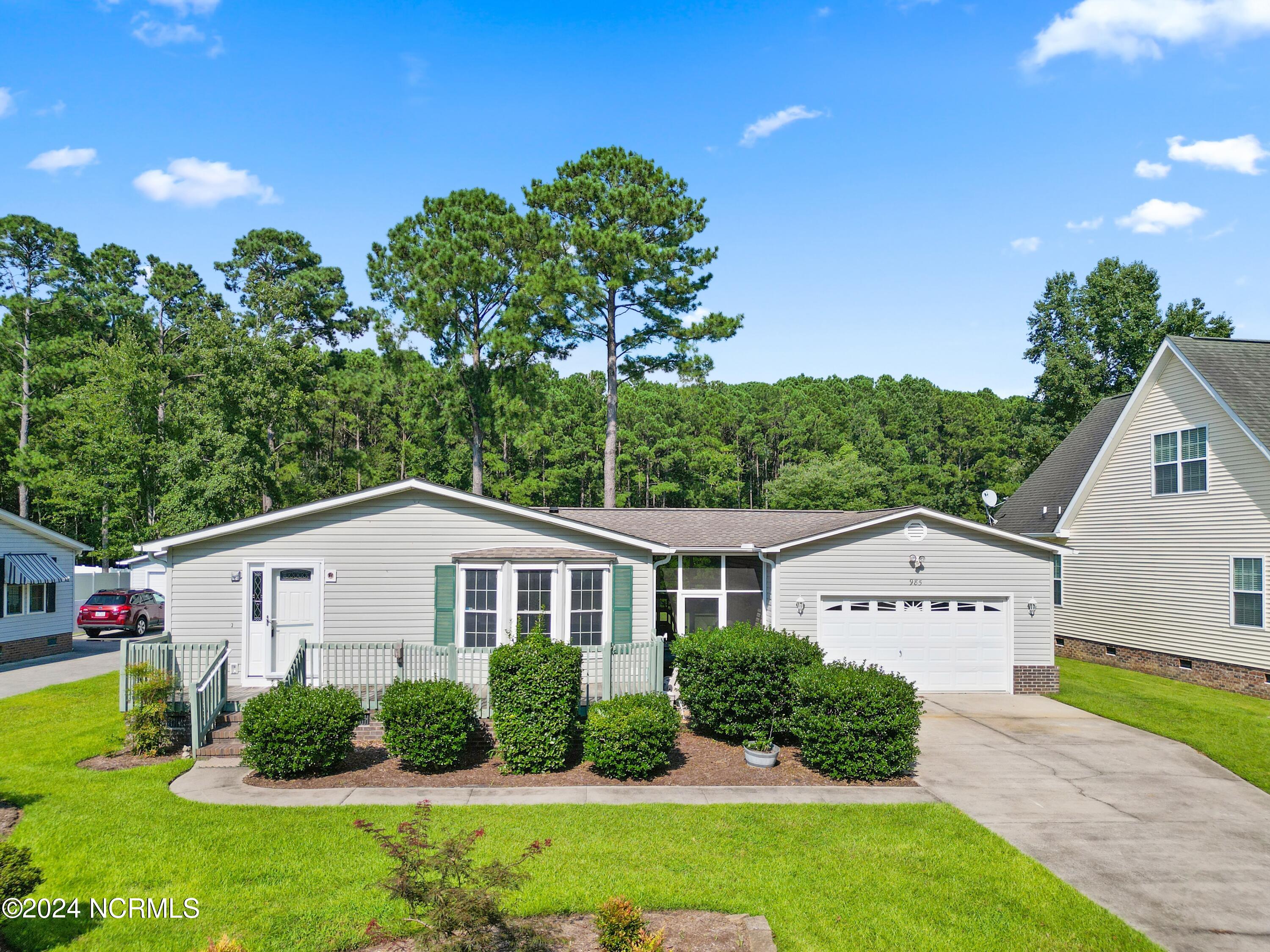 985 waterview ln, carolina shores,  NC 28467