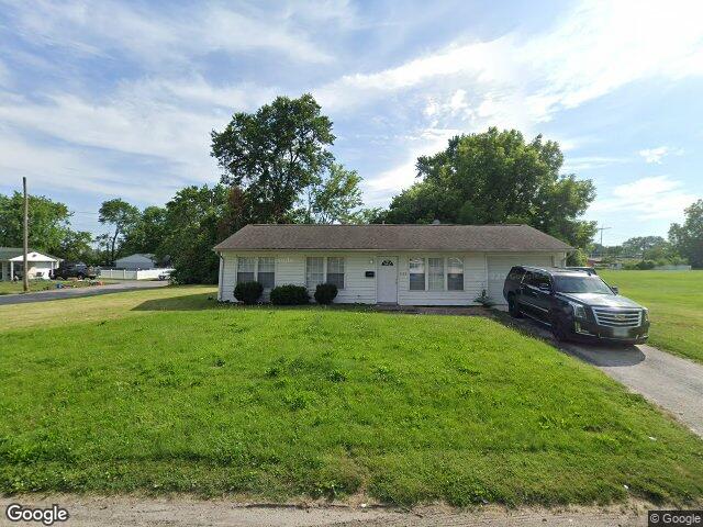 1528 andrews dr, east saint louis,  IL 62239