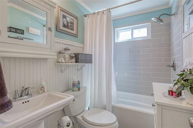 1001 little ave, grandview,  MO 64030