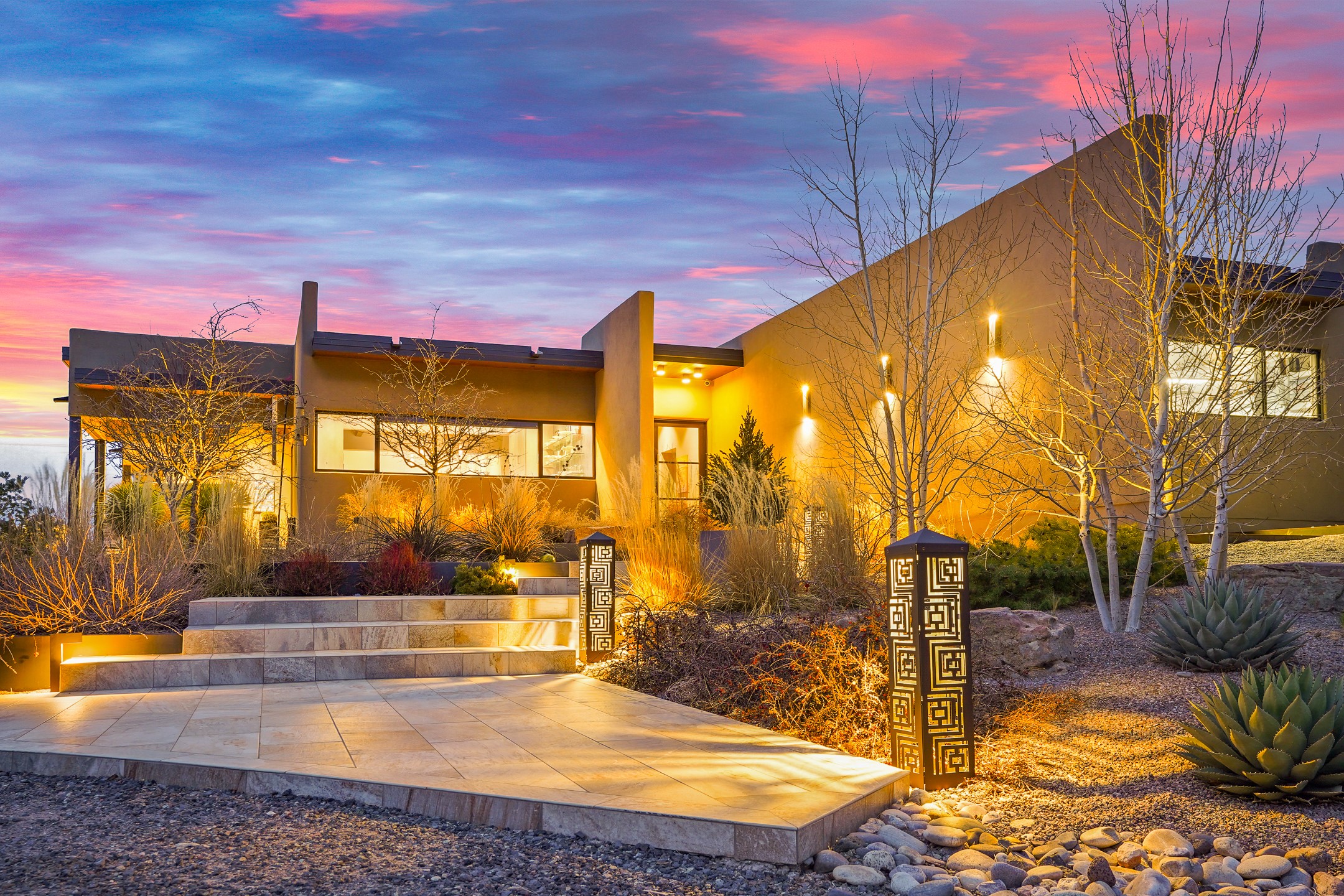 16 palentine rd, santa fe,  NM 87506