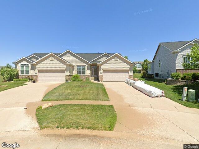 6608 limestone ct nw, cedar rapids,  IA 52405