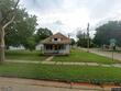 449 s college ave, salina,  KS 67401