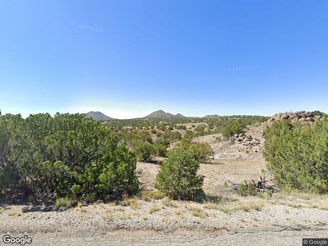 100 rancho alegre rd, santa fe,  NM 87508