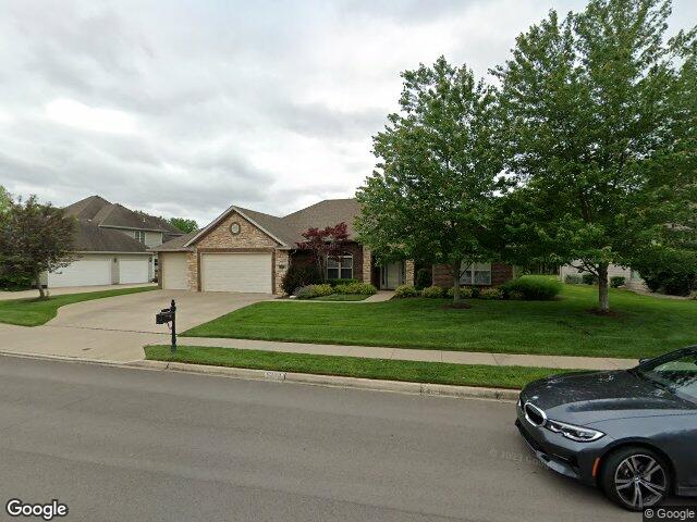 5203 regal way, columbia,  MO 65203