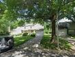 1921 e 97th st, kansas city,  MO 64131