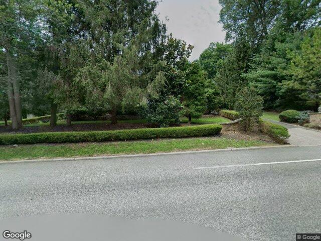 533 w saddle river rd, upper saddle river,  NJ 07458