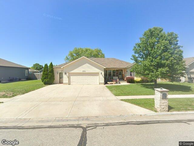 645 joanie ln, salina,  KS 67401