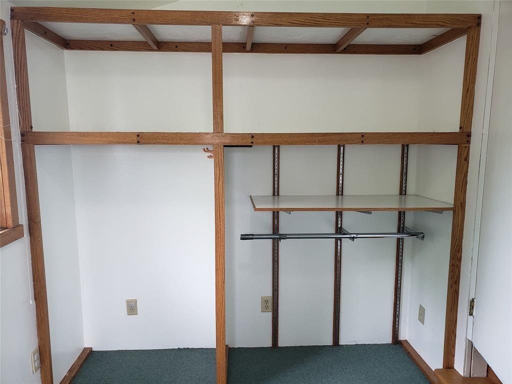 47 evelyn st, johnson city,  NY 13790