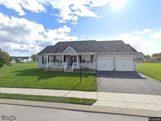 55 rainbow dr, hanover,  PA 17331