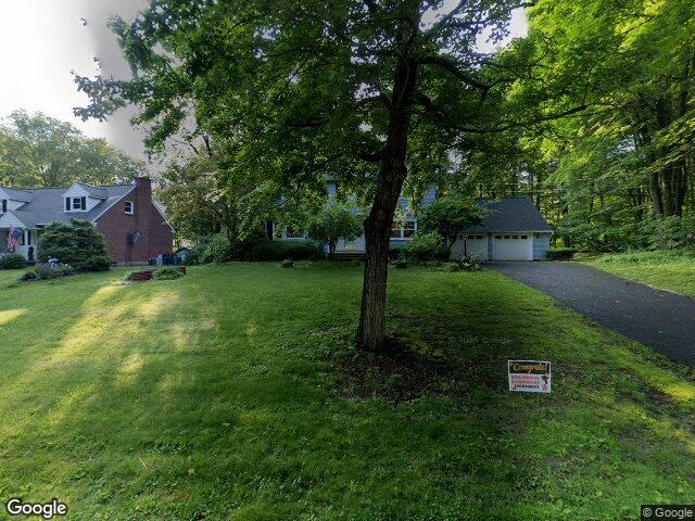 73 ash tree ln, schenectady,  NY 12309