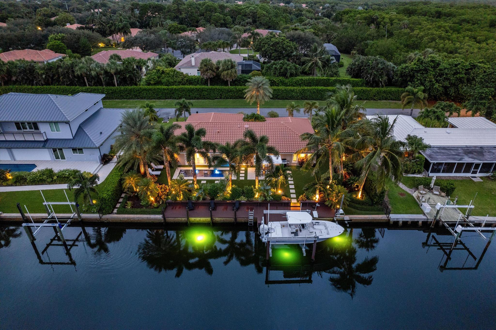 8884 se pelican island way, hobe sound,  FL 33455
