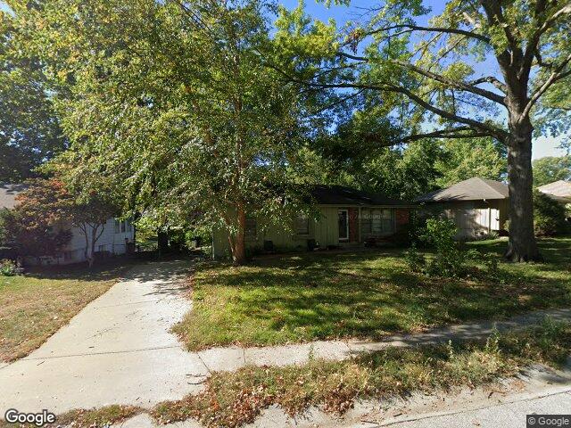 710 n redwood dr, independence,  MO 64056