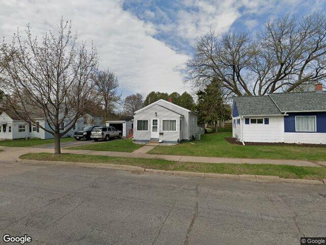 908 n 7th ave, wausau,  WI 54401