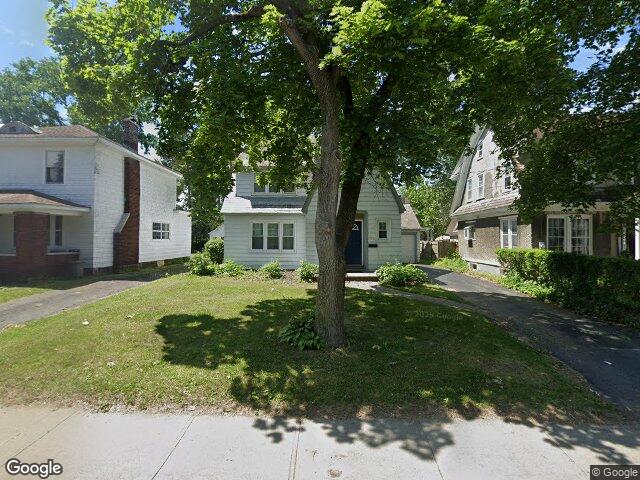 1706 eastern pkwy, schenectady,  NY 12309