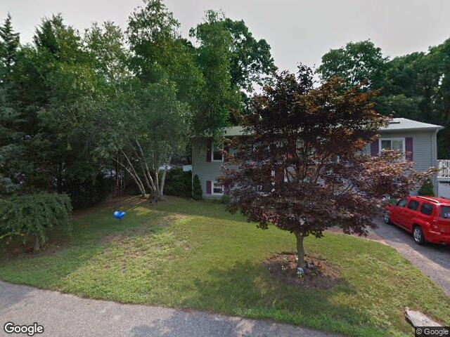 370 ring ave, warwick,  RI 02888