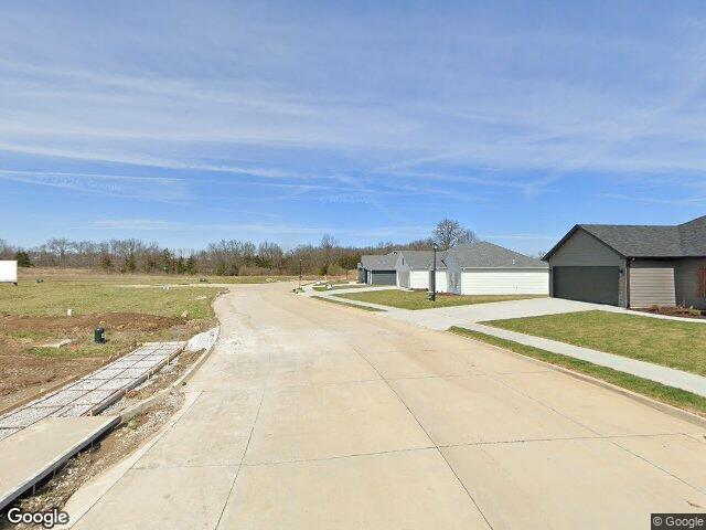2435 n travelers dr, columbia,  MO 65202