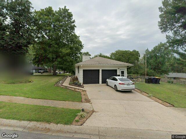 6812 e 100th ter, kansas city,  MO 64134