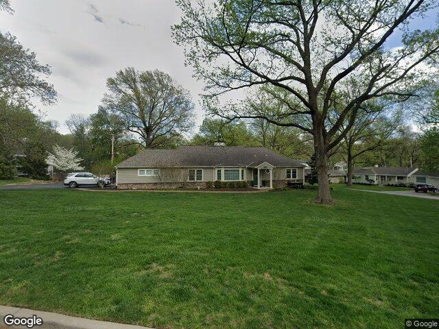 9643 high dr, leawood,  KS 66206