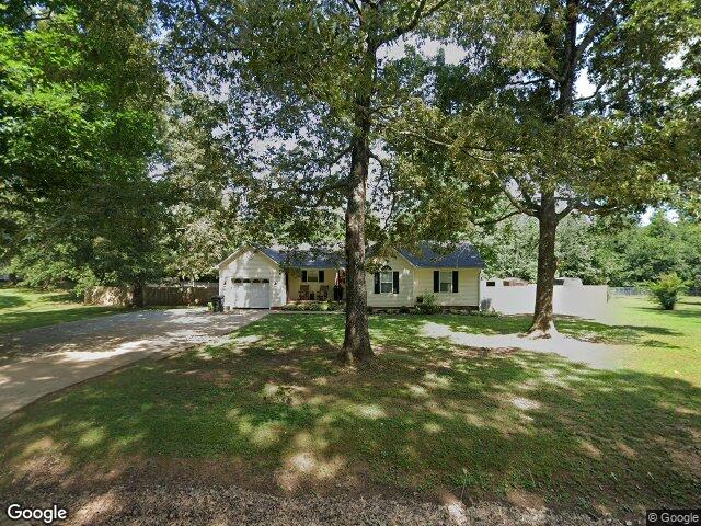48 hawthorne dr, lawrenceburg,  TN 38464