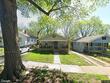 5627 chestnut ave, kansas city,  MO 64130