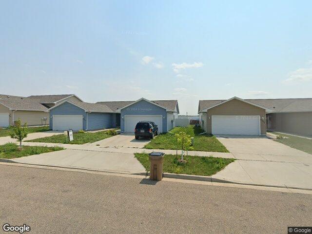 5304 15th ave se, minot,  ND 58701