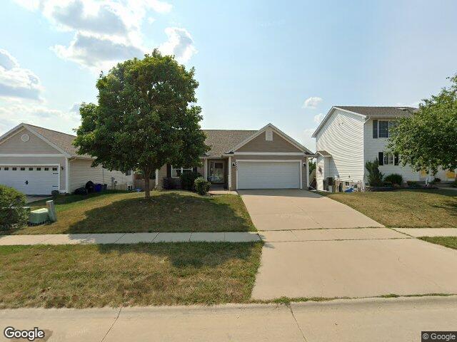 3280 lennon ln, marion,  IA 52302