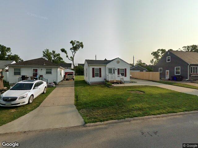 628 36th st ne, cedar rapids,  IA 52402