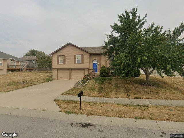 1903 nw rosewood dr, grain valley,  MO 64029