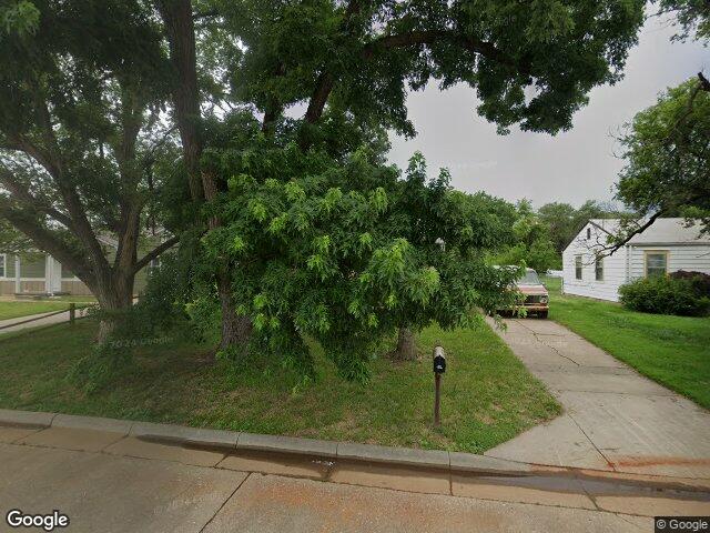 866 seneca ave, salina,  KS 67401