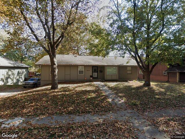 2427 n 83rd ln, kansas city,  KS 66109