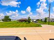 70 e cemetery rd, fairfax,  IA 52228