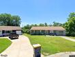 9225 washington st, kansas city,  MO 64114