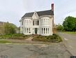 8 monument square ln, dover foxcroft,  ME 04426
