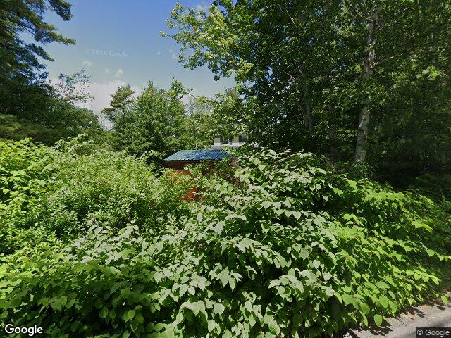 77 corey ln, boothbay,  ME 04537