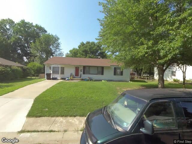 8816 e 85th ter, raytown,  MO 64138
