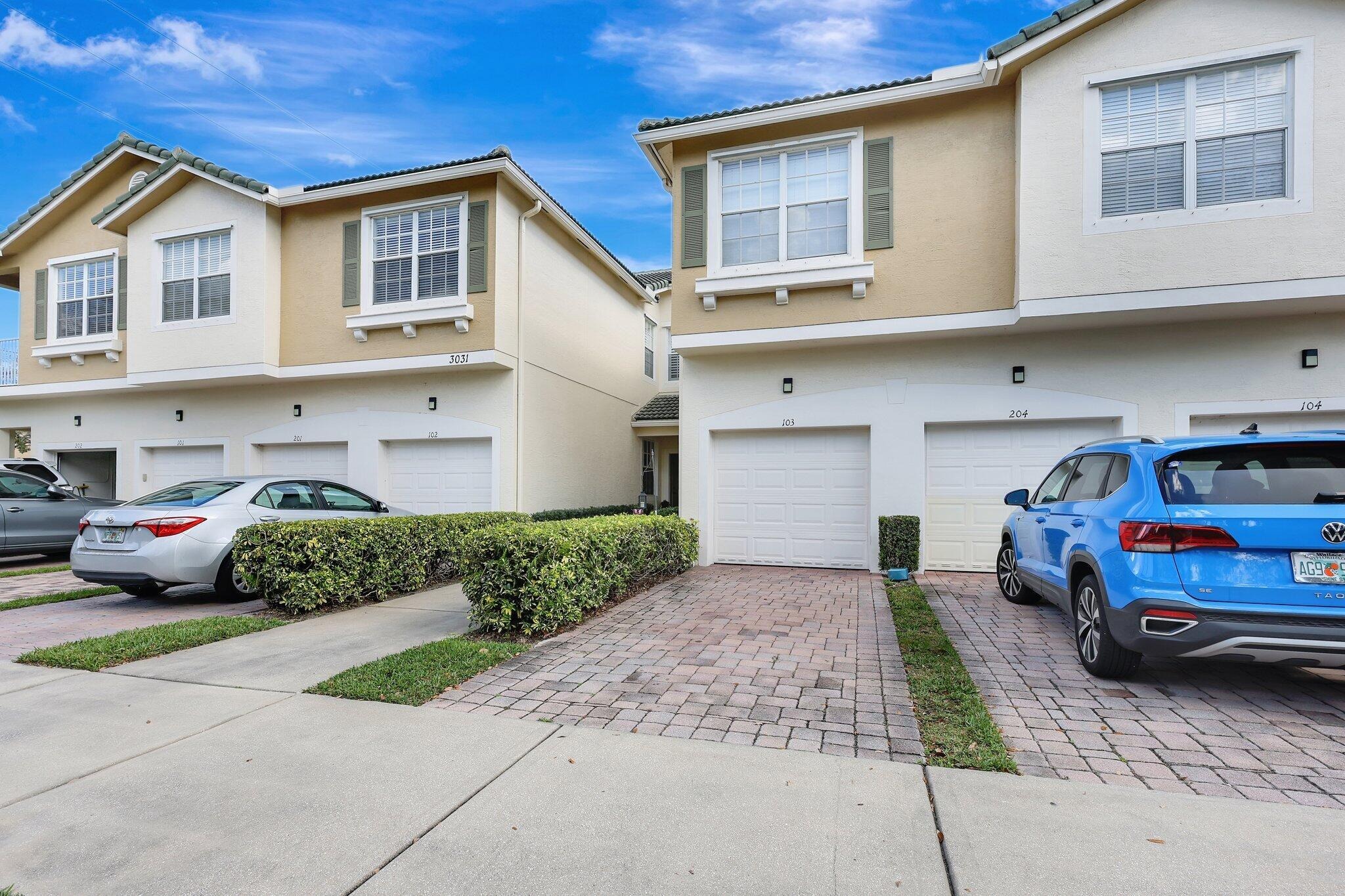 3031 se lexington lakes dr
                                ,Unit 103, stuart,  FL 34994