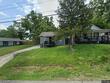 1831 e 81st st, kansas city,  MO 64132