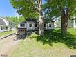 17 green st, dover foxcroft,  ME 04426