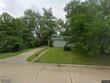 611 viemont ave, salina,  KS 67401