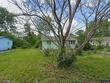 7610 e 49th ter, kansas city,  MO 64129
