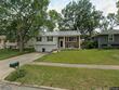 227 sussex dr ne, cedar rapids,  IA 52402