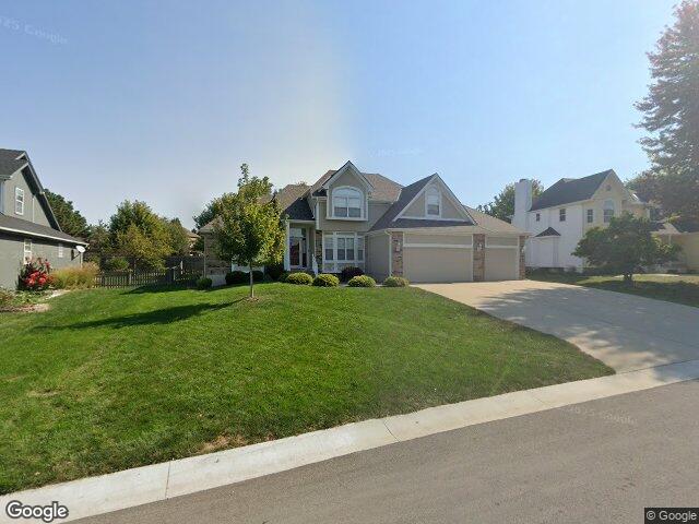 337 se canterbury ln, lees summit,  MO 64063