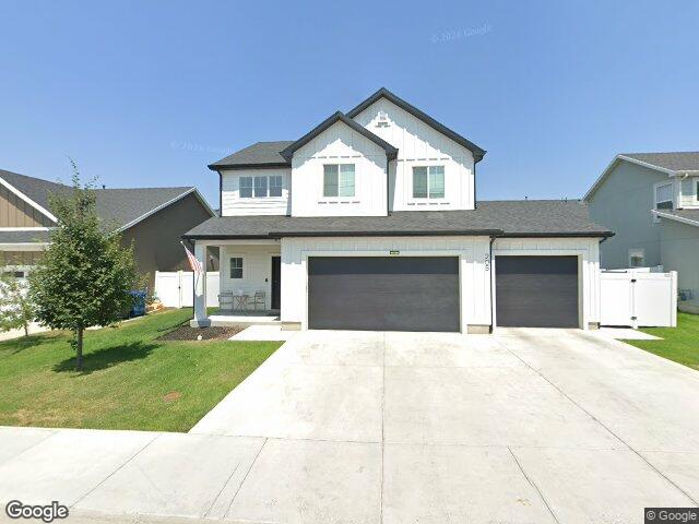205 e 520 n, providence,  UT 84332