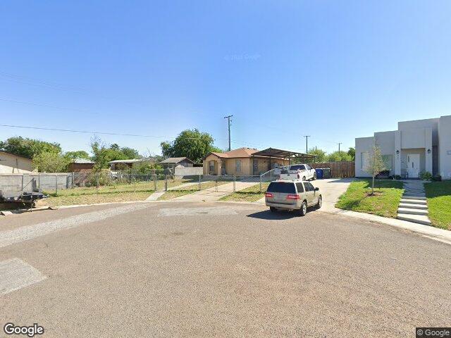 317 leon ave, laredo,  TX 78046