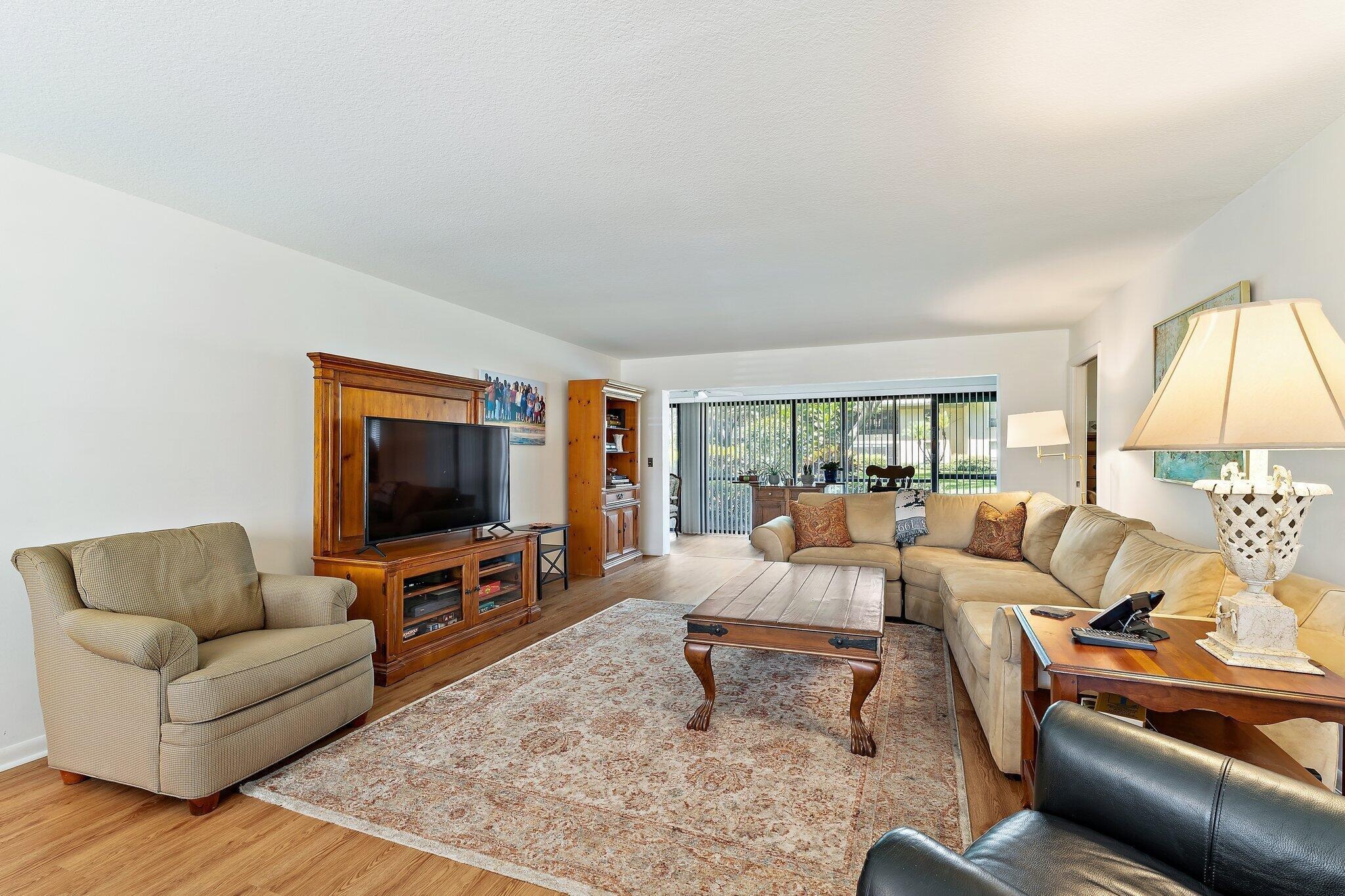 22 turtle creek dr
                                ,Unit B, jupiter,  FL 33469