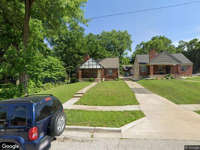 1518 e 76th st, kansas city,  MO 64131
