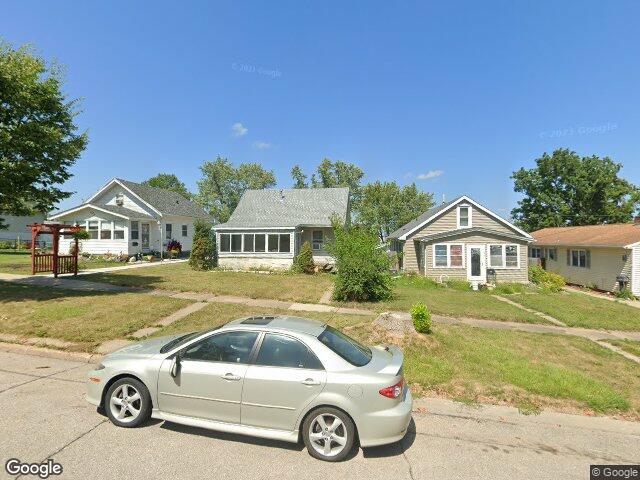 1244 19th ave sw, cedar rapids,  IA 52404