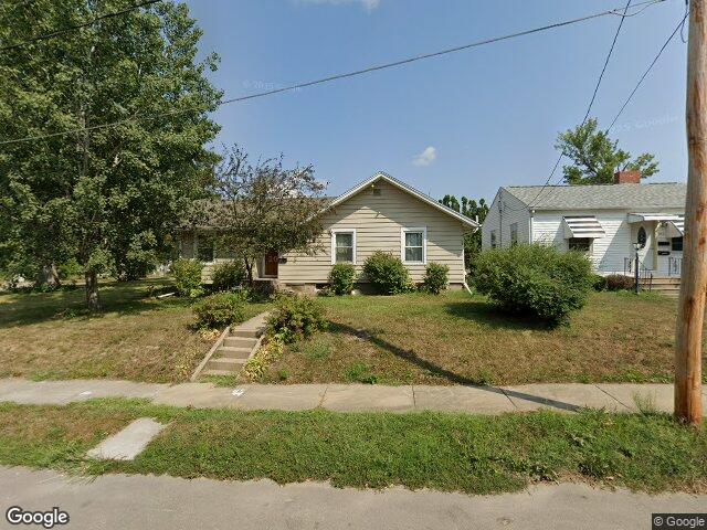 1308 l ave ne, cedar rapids,  IA 52402