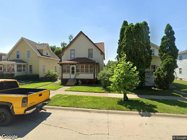 816 n st sw, cedar rapids,  IA 52404
